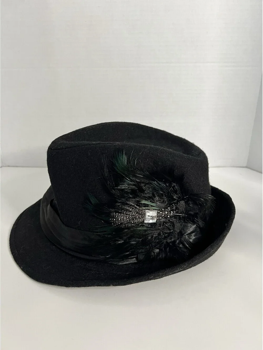 Vintage rue21 Women’s Black Fedora Hat Feather Rhinestone Satin Band Goth Glam